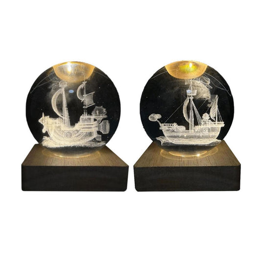 Exquisite Luffy series spherical tabletop decorations.